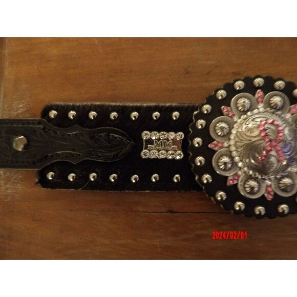 Western Beautiful Black and‎ Silver Leather Concho Belt Cancer Free Ribbon